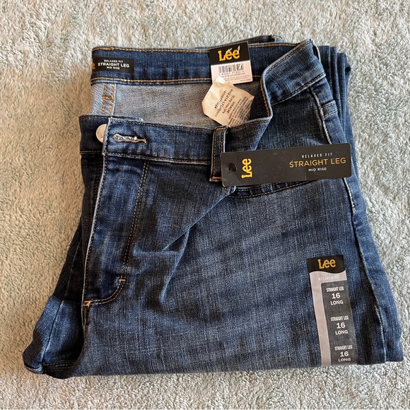 NWT Lee Jeans Size 16 Long Mid Rise Straight Leg - Picture 6 of 8